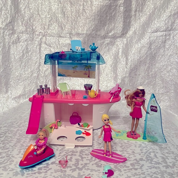 Polly Pockets Yacht with 3 Polly Pocket dolls windsurfer, jet ski - Picture 1 of 6